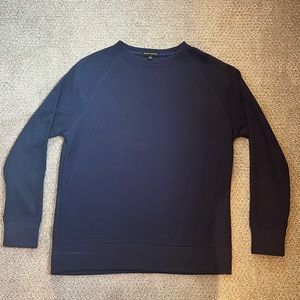 Banana Republic men’s navy blue sweater